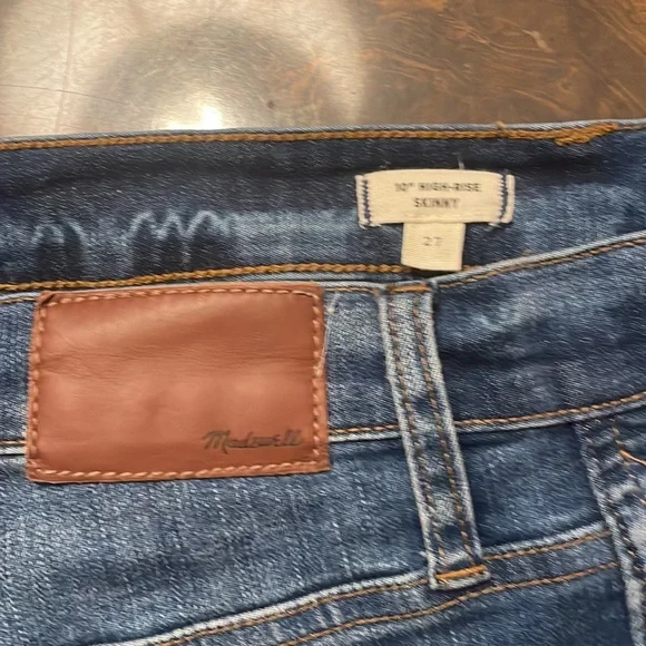 NWOT Madewell 10” High-Rise Skinny button-fly jeans with deconstructed hem - Picture 4 of 6